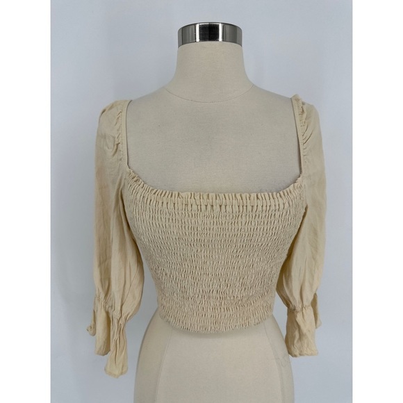 Dress Forum Ribbed Square Neck 3/4 Sleeves Top - Picture 1 of 9